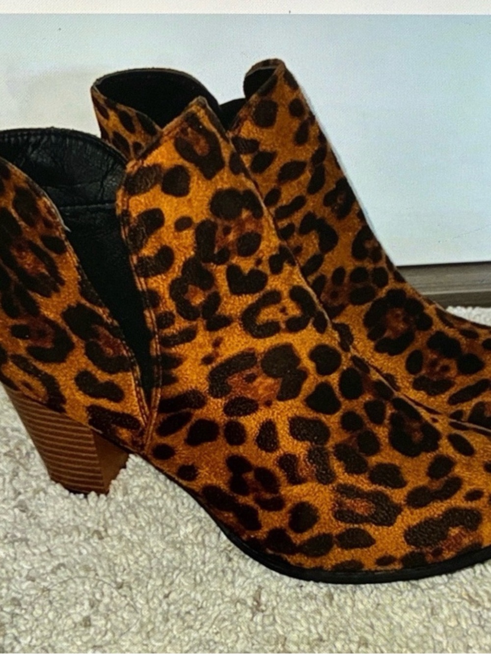 Simply Southern Chelsea Ankle Boots Size 11